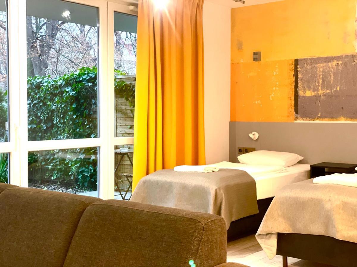 La Petite Apartments Гданск Екстериор снимка